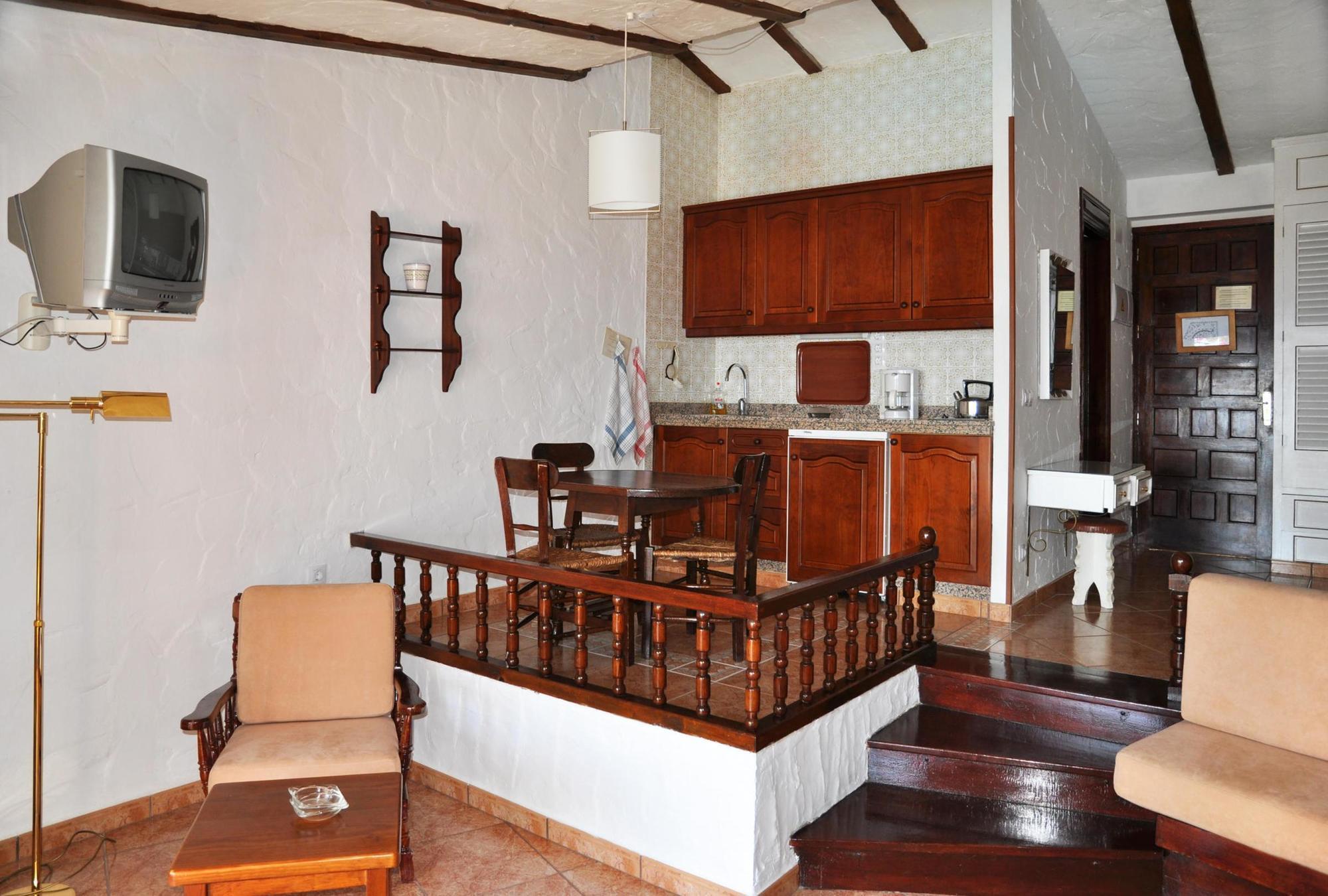Apartamentos Casas Carmen - Adults Only Playa del Ingles  Luaran gambar